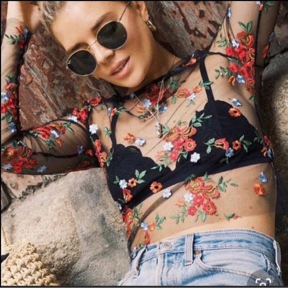 Urban Outfitters Tops - URBAN OUTFITTERS BLACK MESH TOP WITH FLORAL EMBROIDERY Sz S